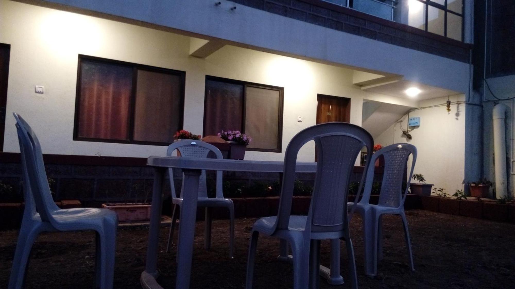 Stay Classy Mahabaleshwar Bagian luar foto